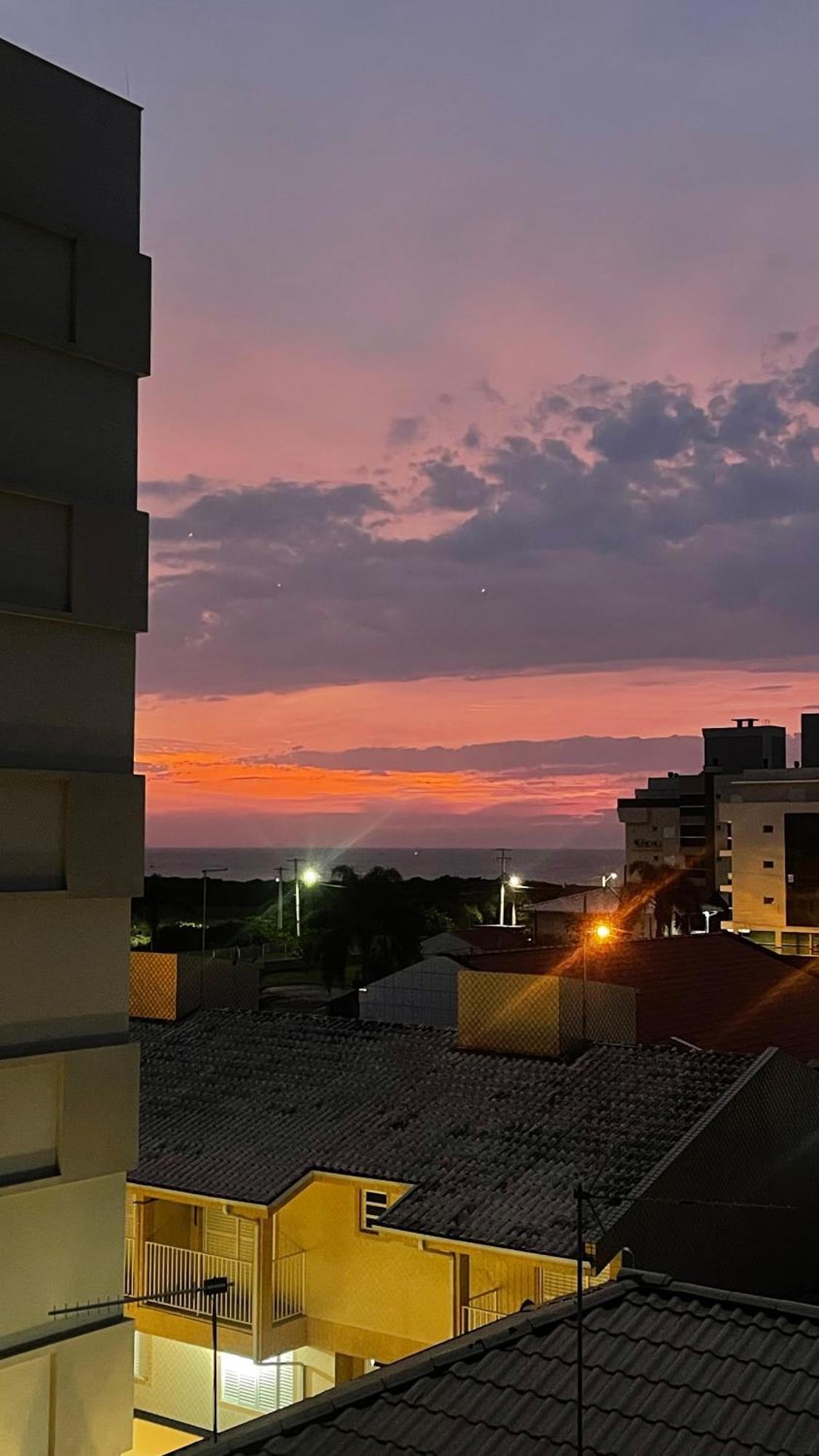 Novissimo! Charmoso E A 3 Minutos A Pe Da Praia Говернадор-Селсу-Рамус Экстерьер фото